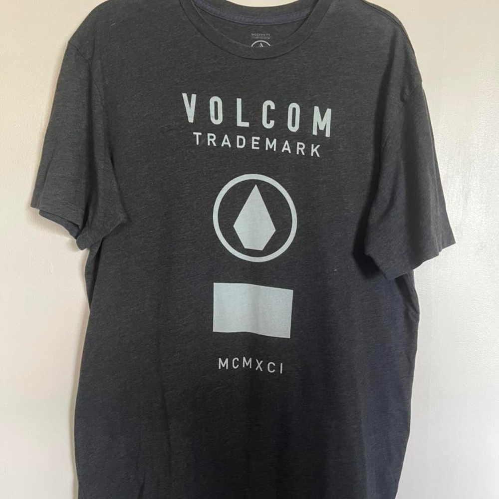 Volcom logo dark gray t-shirt